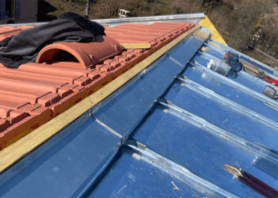 Chantier de rénovation de toiture à Lessy